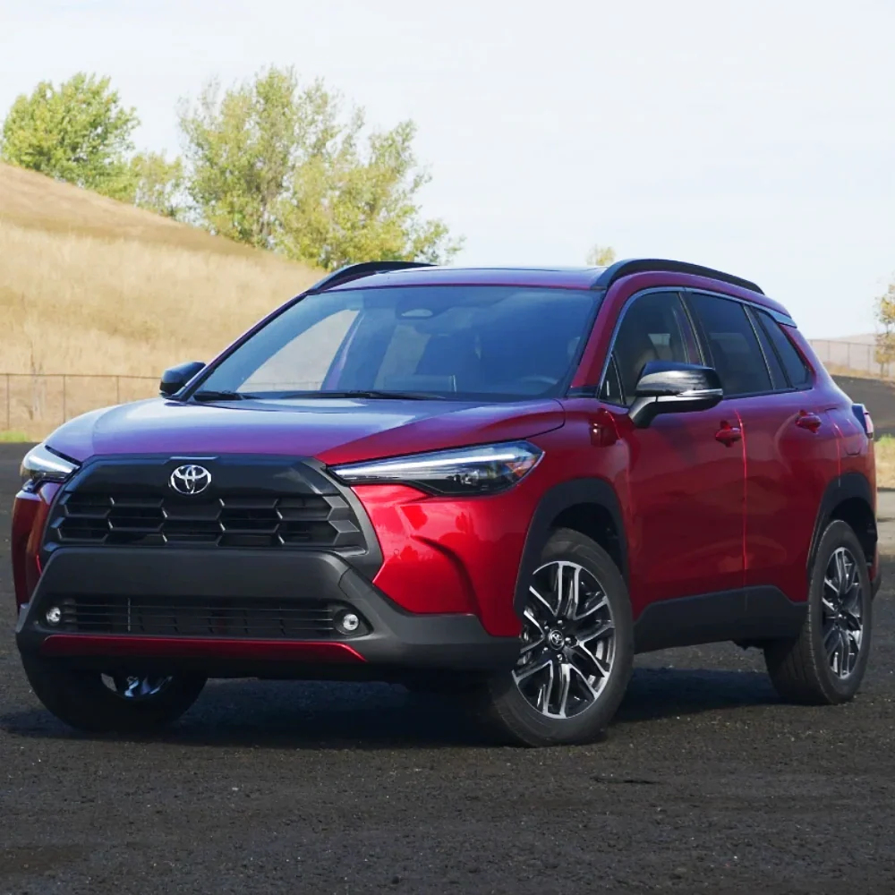 Toyota_Corolla_Cross_Lensun_86W_Hood_Solar_Panel